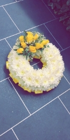 Based open wreath