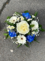 Blue & white posy