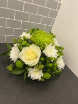 White & green posy